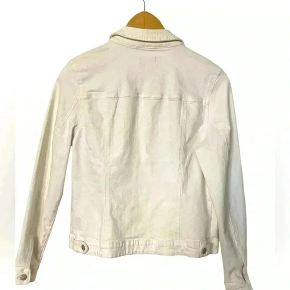 R Jeans Bright White Jean Jacket, Trucker Style, Thick w a bit of stretch - Picture 3 of 6